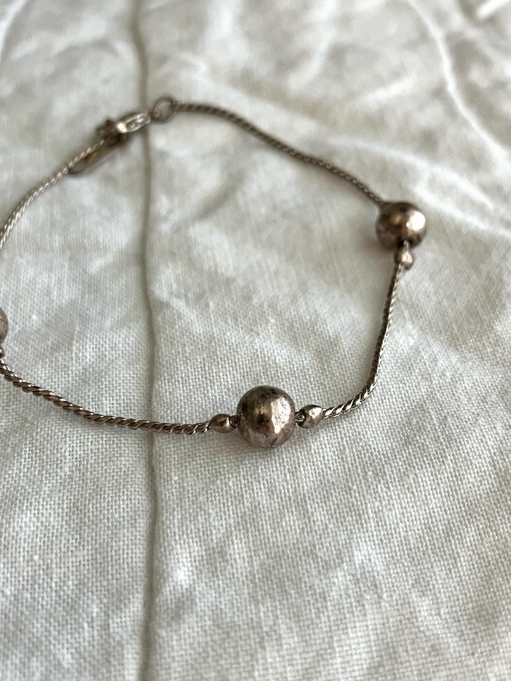 Vintage faux silver pearl beads chain boho whimsical retro old bracelet